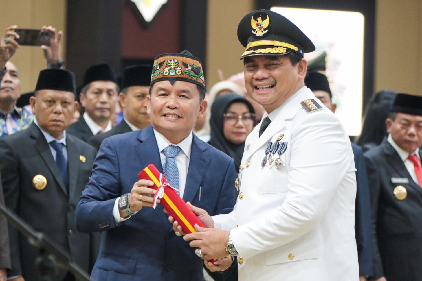 Gubernur Kalteng Lantik Bupati dan Wakil Bupati Barito Utara, Tekankan Tanggung Jawab dan Ketulusan Pelayanan