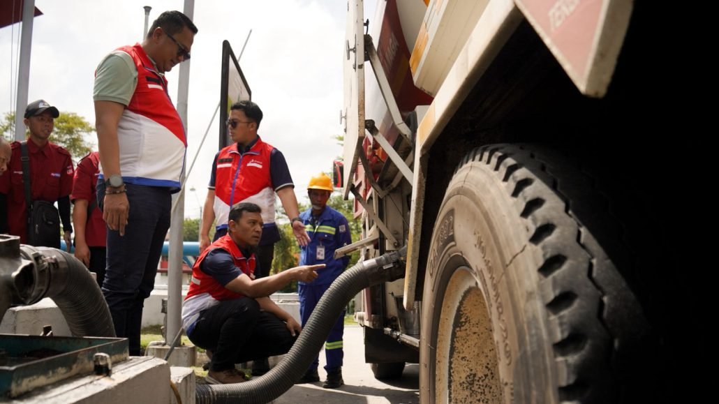 Pertamina Patra Niaga Regional Kalimantan Lakukan Pemantauan SPBU di Palangka Raya Pastikan Standar Layanan Terpenuhi